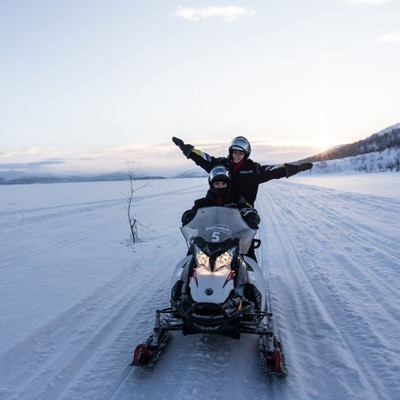 Kolmen valtakunnan rajapyykki- Kilpisjärvi